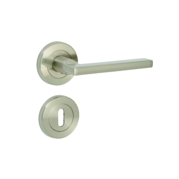 Set manere Cortina Yale, aluminiu, rozeta din aliaj de zinc, argintiu, 6 x 19 x 19 cm