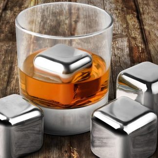 Cuburi din otel pentru whiskey