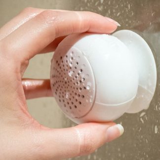 Speaker bluetooth rezistent la apa