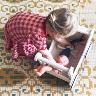 Carucior din lemn pentru papusa de jucarie, Sweetiepie