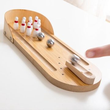 Joc distractiv minibowling de masa