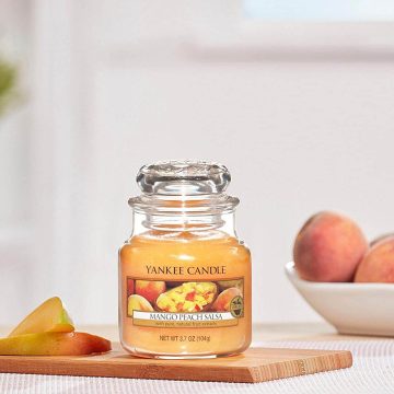 Lumanare parfumata Yankee Candle mango peach salsa Borcan mic