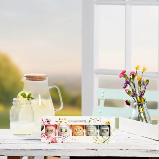 Set cadou lumanari parfumate Yankee Candle 5 votive garden hideaway