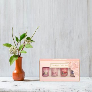 Set cadou lumanari parfumate Yankee Candle votive spring bouquet