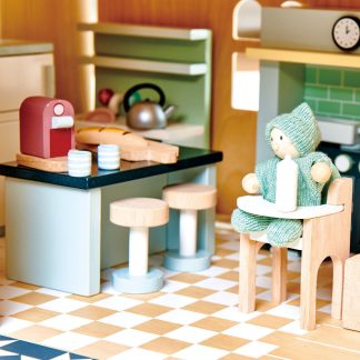 Set jucarii din lemn Mobilier bucatarie, 22 piese